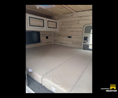 Hummer H2 2003  Square Drop Camper