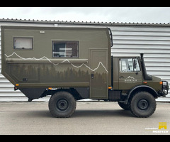 EXPEDITION TRUCK DAIMLER-BENZ UNIMOG 435