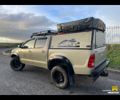 Toyota hilux 3.0l D4D 4x4 overland camper