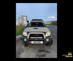 Toyota hilux 3.0l D4D 4x4 overland camper