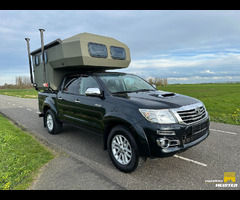 Toyota Hilux Pick up 4x4 Gladiator Camper unit 2021 Great Condition