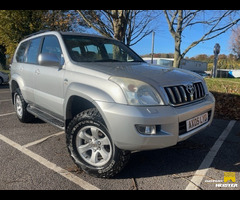 A 2005 Toyota Landcruiser LC5 D-4D with Upgrades