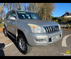 A 2005 Toyota Landcruiser LC5 D-4D with Upgrades