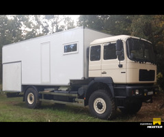 MAN 19.314 with living cell 710 cm length, partially built, 4x4, 314 HP, 18 tons, 30,000 km