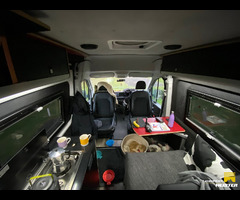 Vanworx Maxtraxx - custom off grid camper van