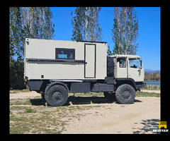 Expedition truck, 4x4, Automatic, Cruise control, Airco, Electric windows, Radio/Navigation