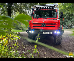 Mercedes unimog u 3000 camper/overland