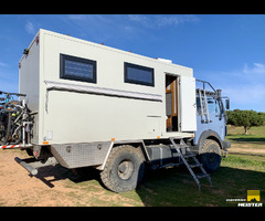 Mercedes 1017 AF - unique wooden camper perfect for family, only 7 meters!