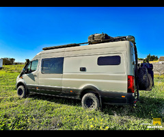 Mercedes-Benz Sprinter 907 4x4 - Perfect for All Adventures