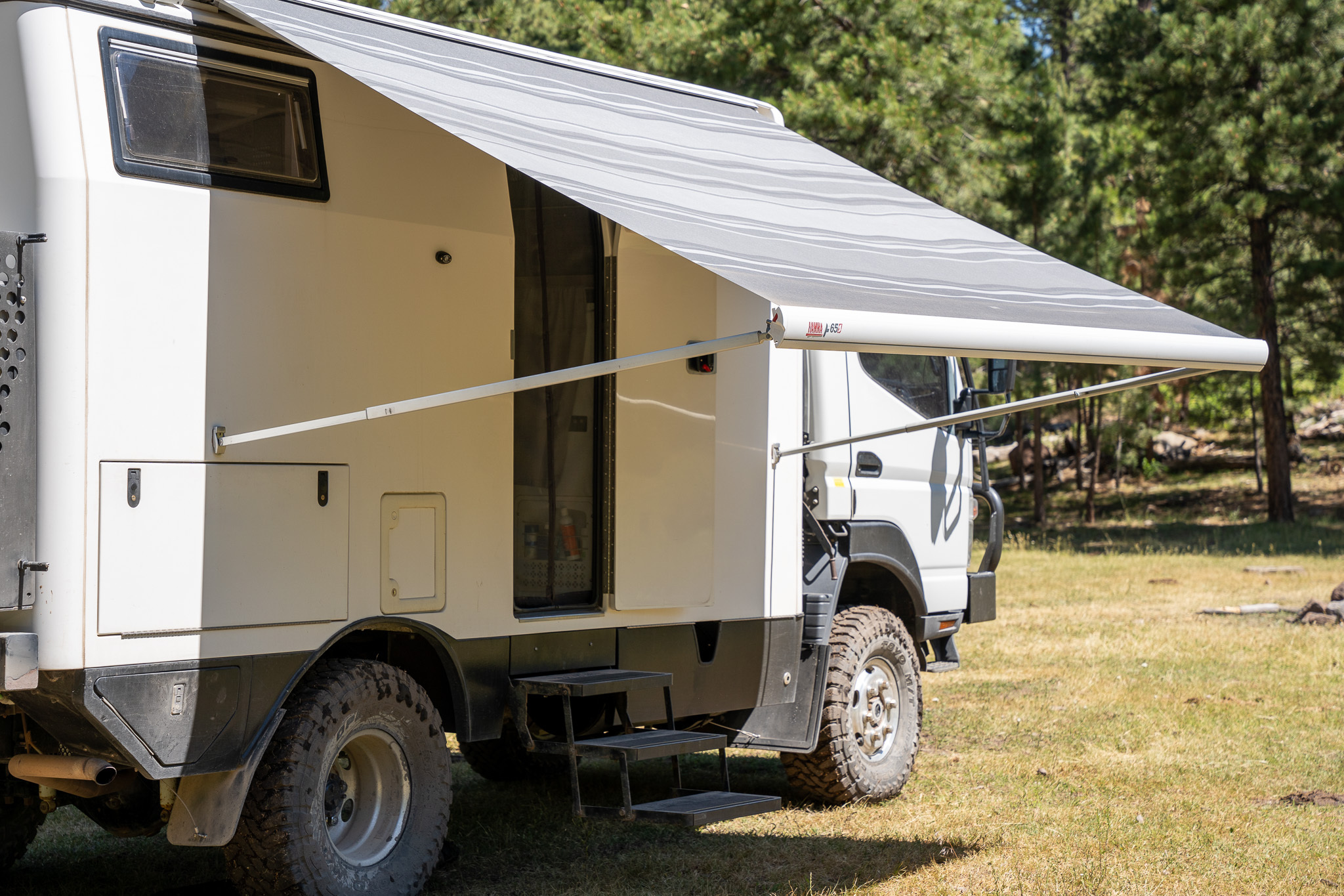 overland adventure camper motorhome earthcruiser